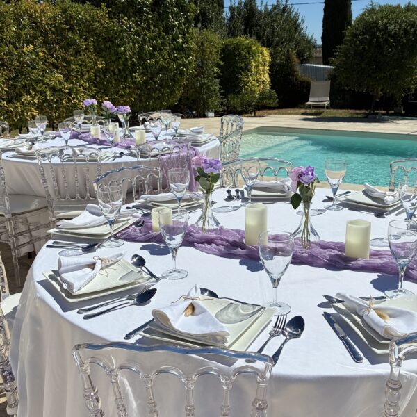 décoration mariage au bord d'eau